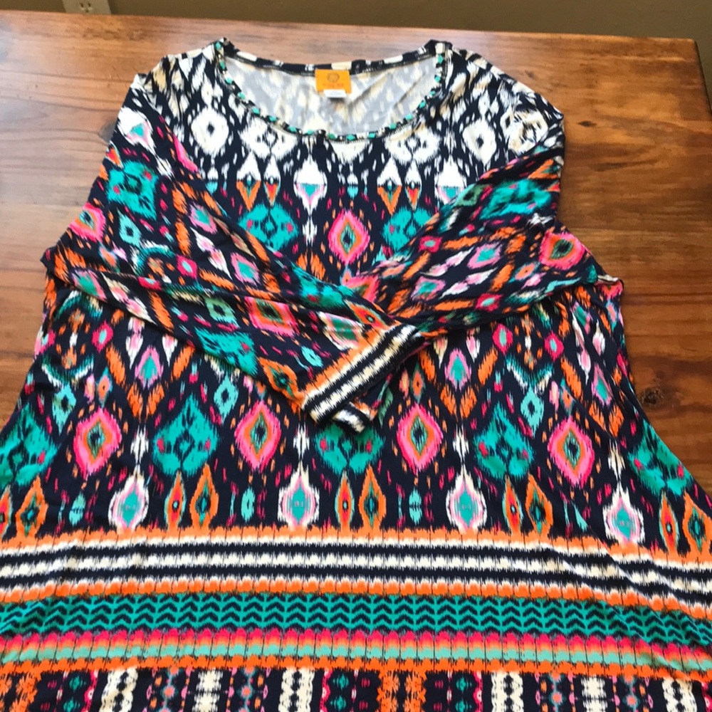 Geometric Printed Top